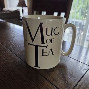 A very large (24 oz) tea mug❤️